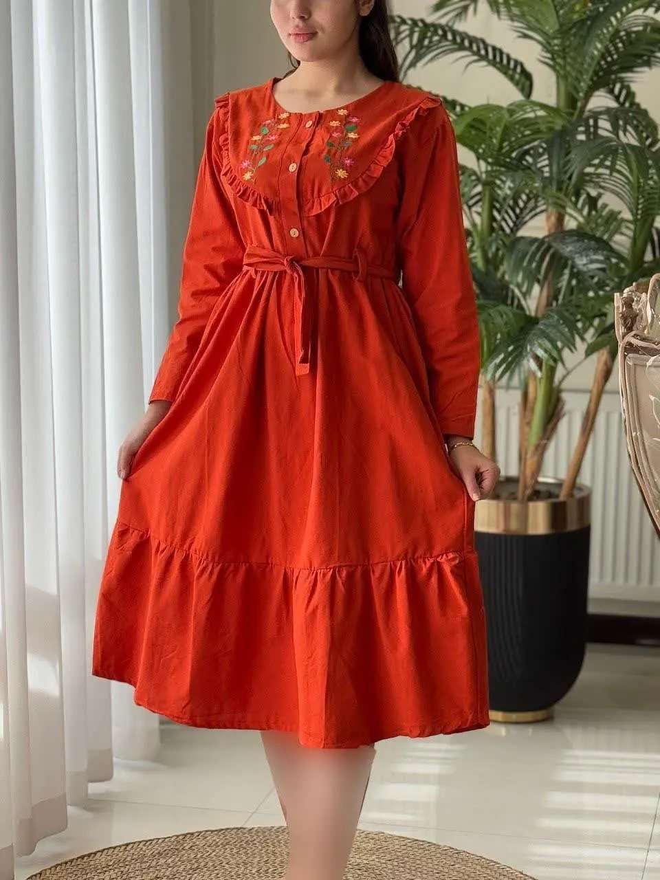 نام: پیراهن گلدوزی نبات
