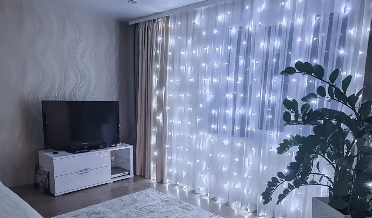 ریسه سوزنی پرده‌ای مهتابی⛄️☁️ 
