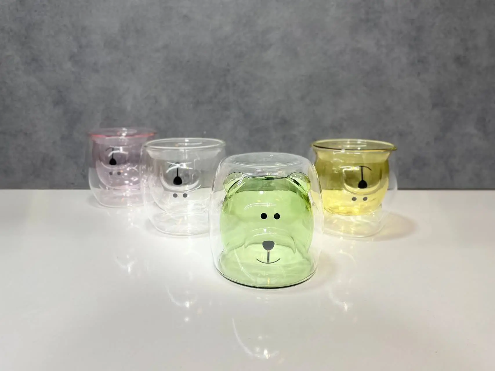 ⭕ماگ دوجداره خرسی پیرکس رنگی