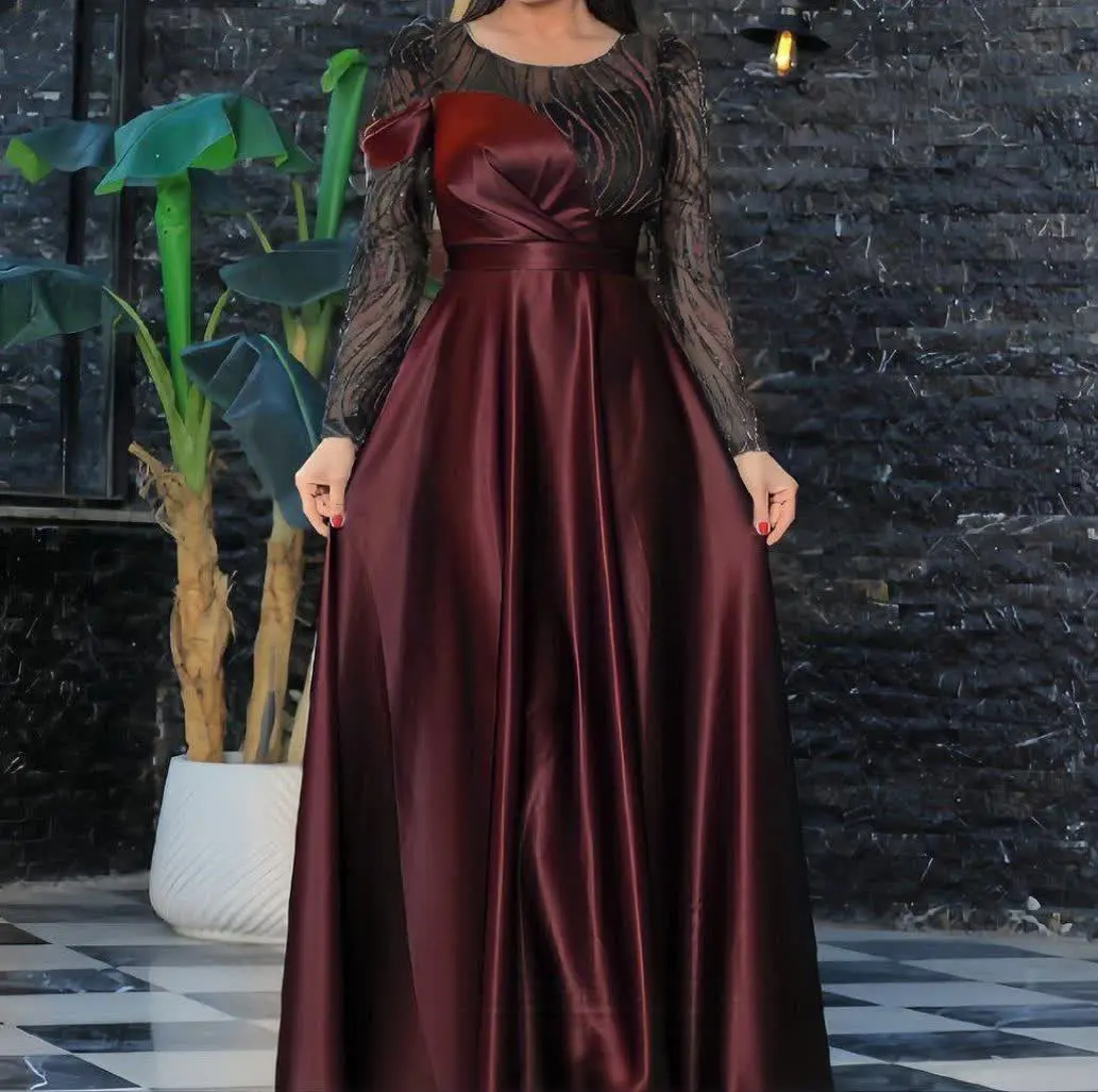 مشکی: ۴۰-۴۲-۴۴-۴۶-۴۸-۵۰
