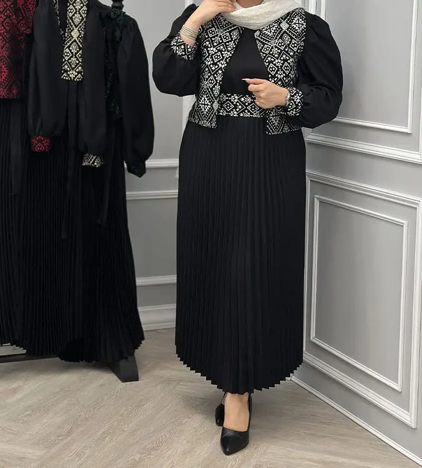 👚نام: #سه تیکه تبسم
