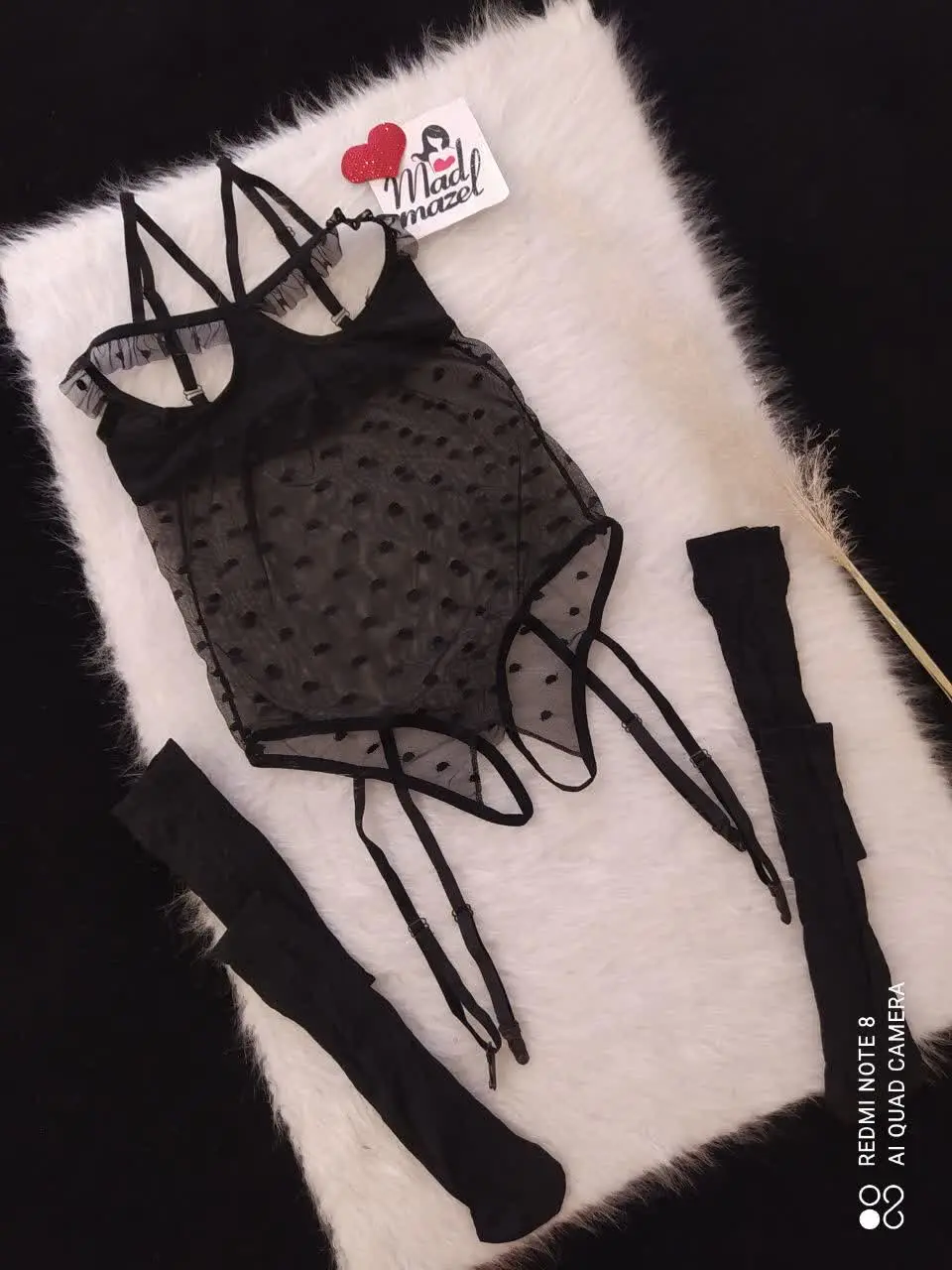 سرهمی جورابدار😍😍
