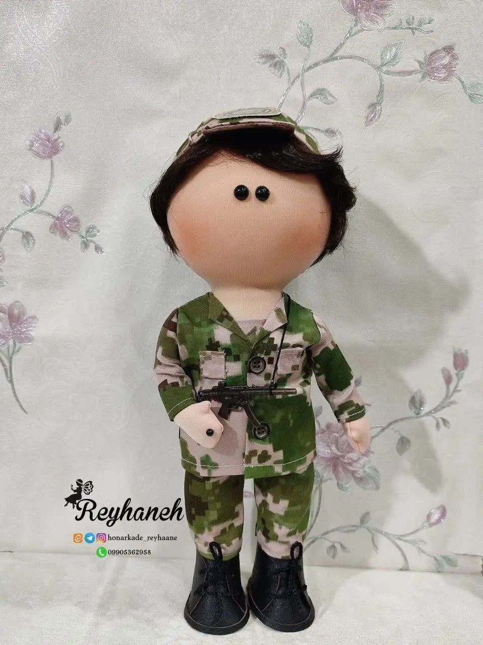 عروسک روسی سرباز ارتش
