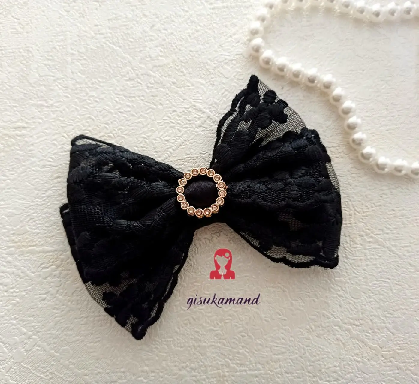 گلسر پاپیون دوبل گیپور با خرجکار حلقه نگین دار
