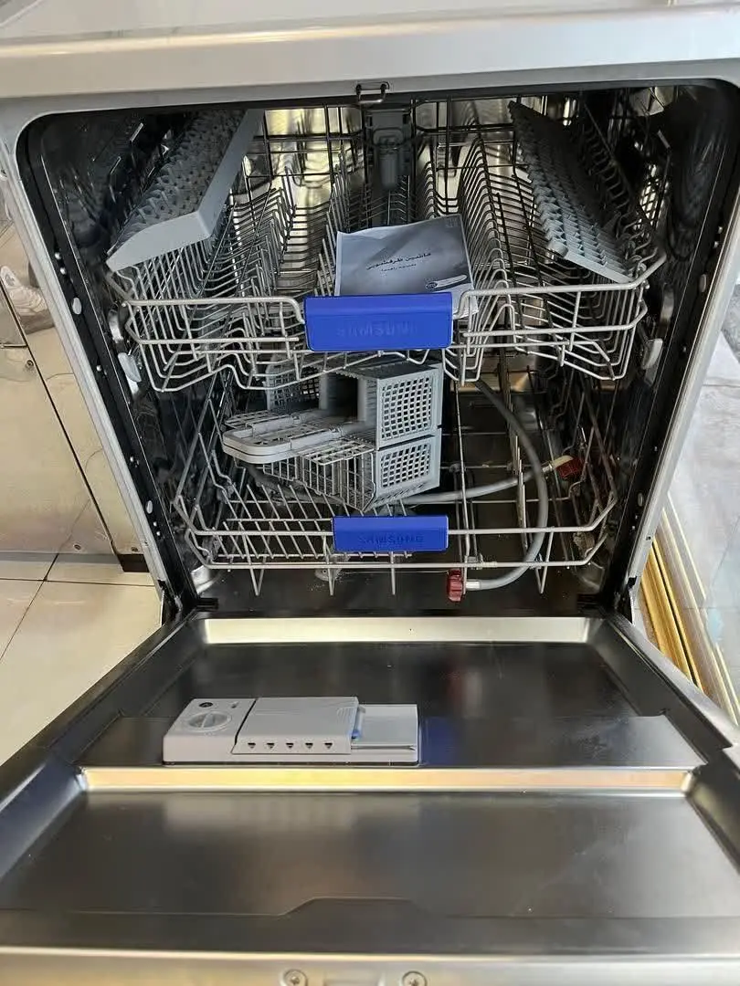 ظرفشویی ۱۴ نفره سامسونگ
