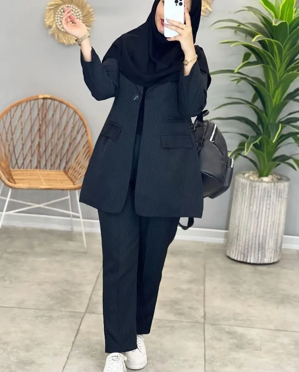 نام: مانتو و شلوار اداری جیران
