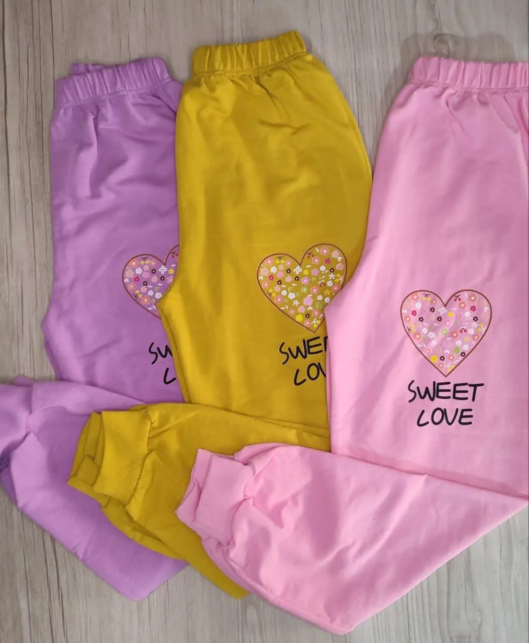 بلوز شلوار قلب گل گلی
