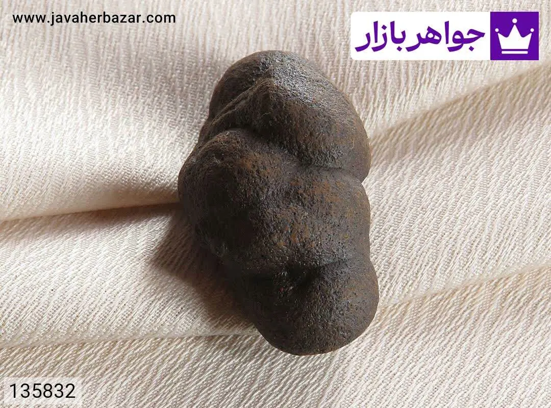 نگین هبهاب تراش نامنظم - کد ۱۳۵۸۳۲
