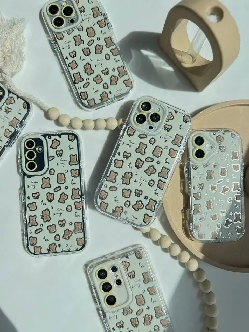 📱مدل قاب: گارد تدی آیینه‌ای نشکن محافظ لنزدار | دکمه فلزی | جنس PC ضدضربه | دور ژله‌ای مناسب برای #آیفون، #سامسونگ، #شیائومی
