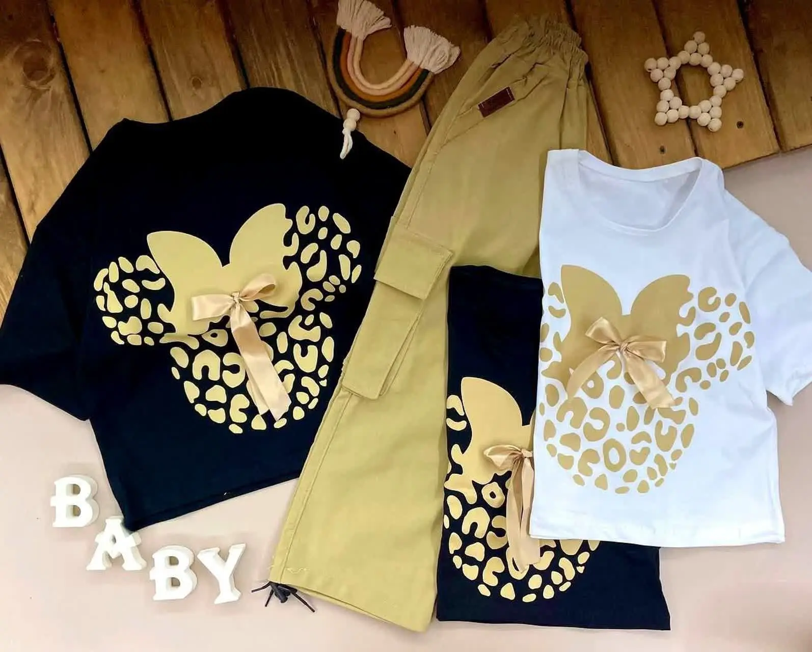 🔸 شلوار: بگ کتان بنگال، مدل کش‌دار – کاملا راحت و خوش‌فرم
