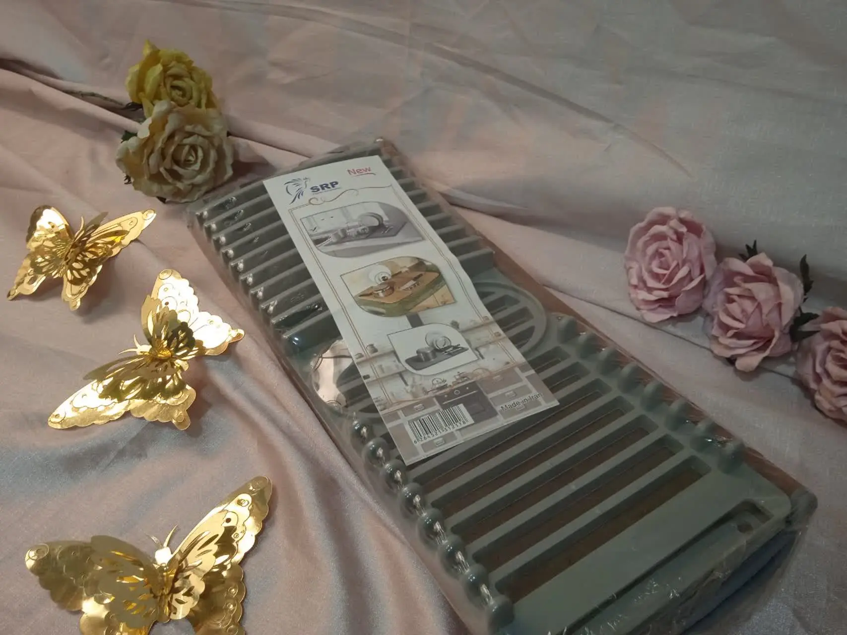 آبچک روی میزی