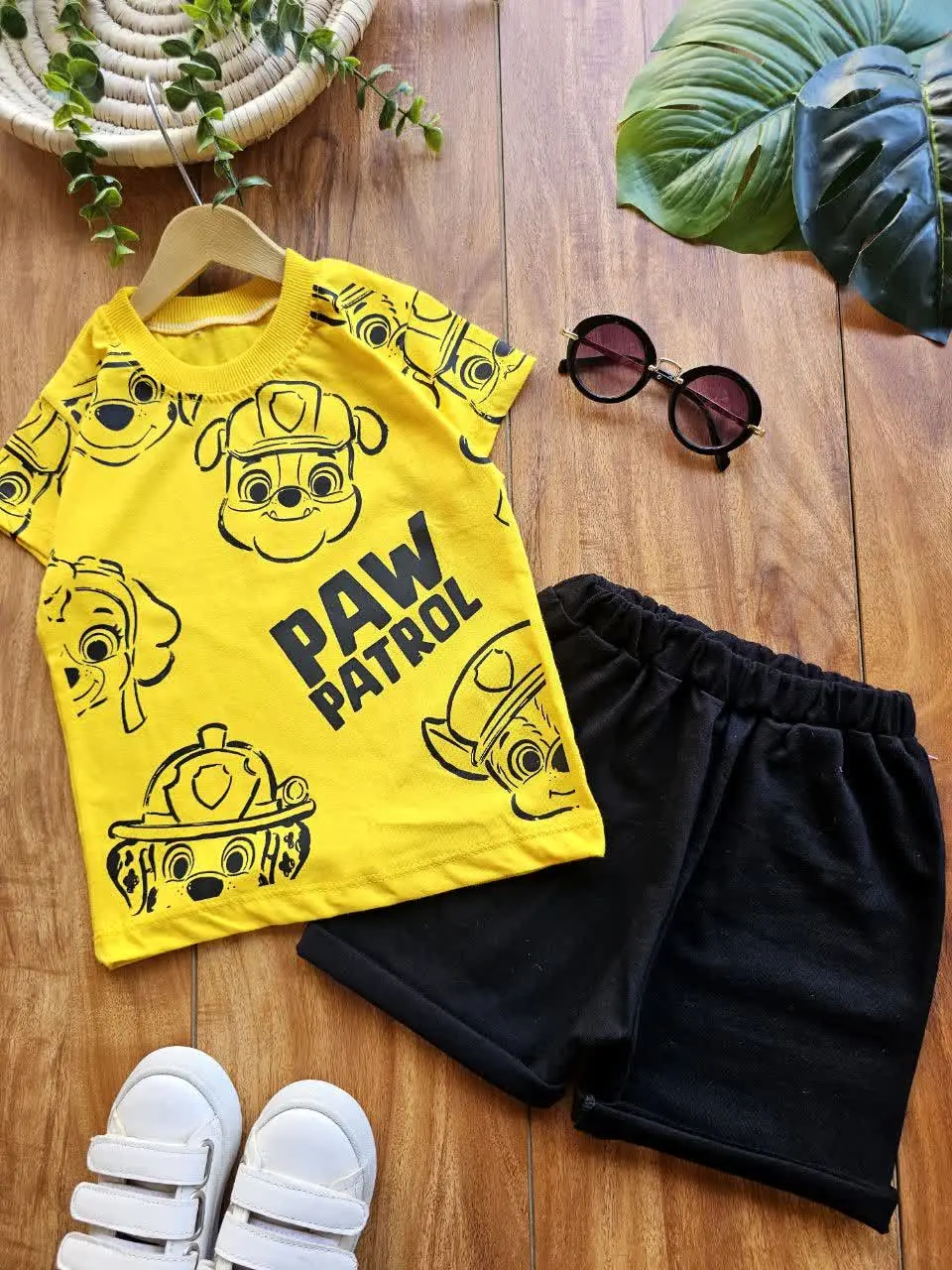 تیشرت و شلوارک پسرانه سگ نگهبان
