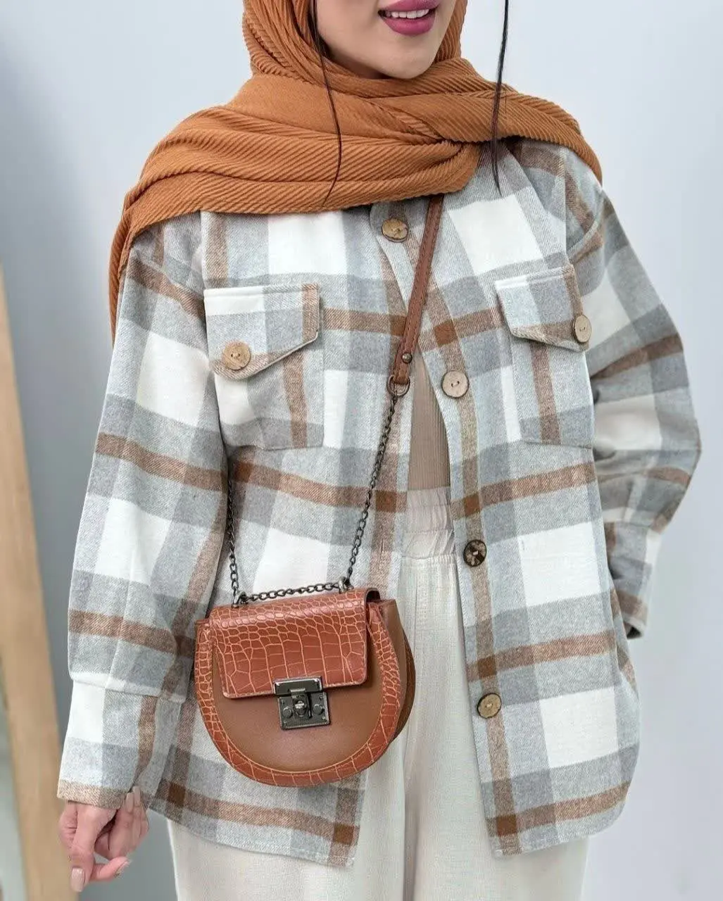 نام: شکت چهارخونه پرستو
