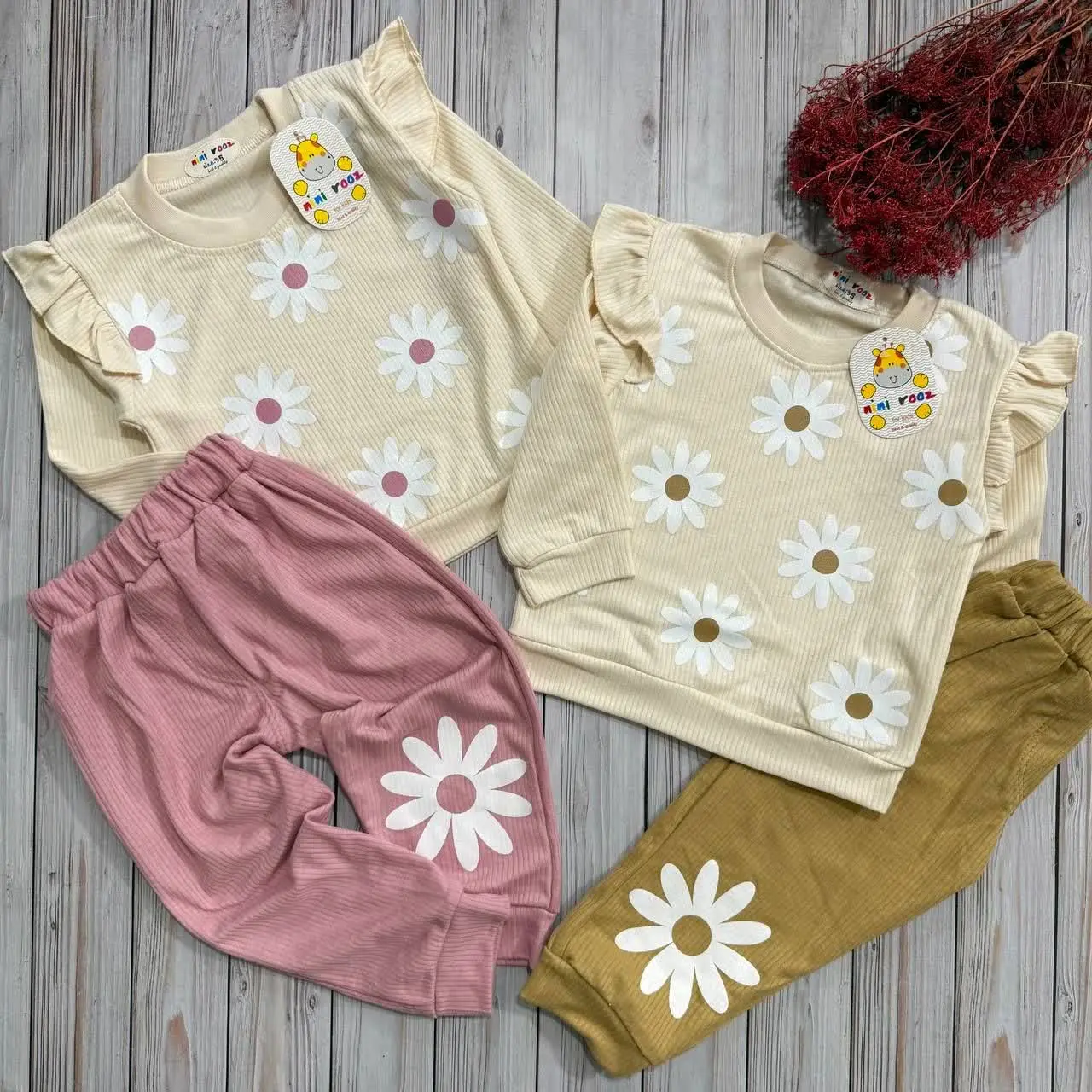 بلوز شلوار کبریتی بابونه رسید ☺️☺️
