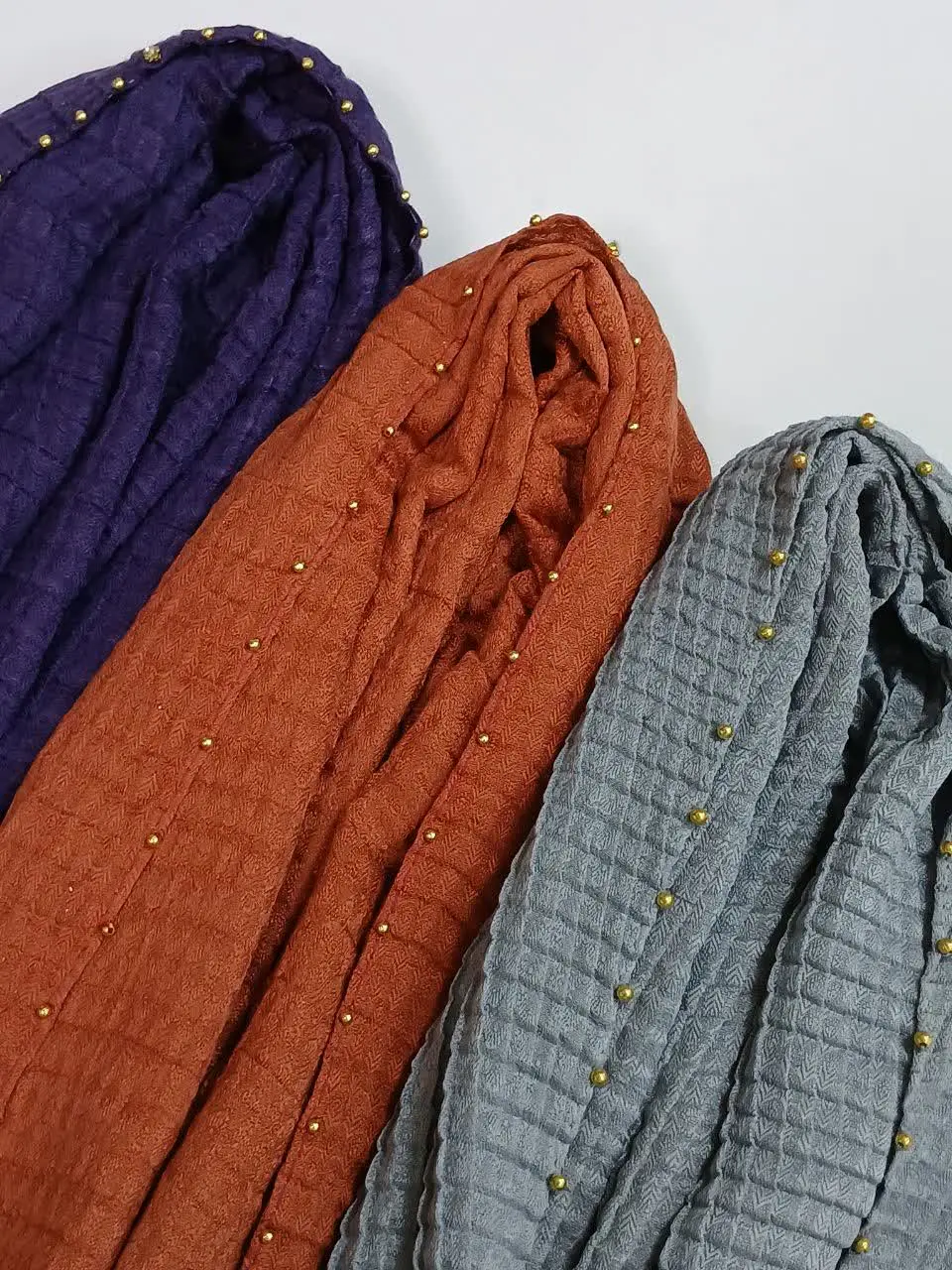 ☘ شال نخی پلیسه مربعی دور م...