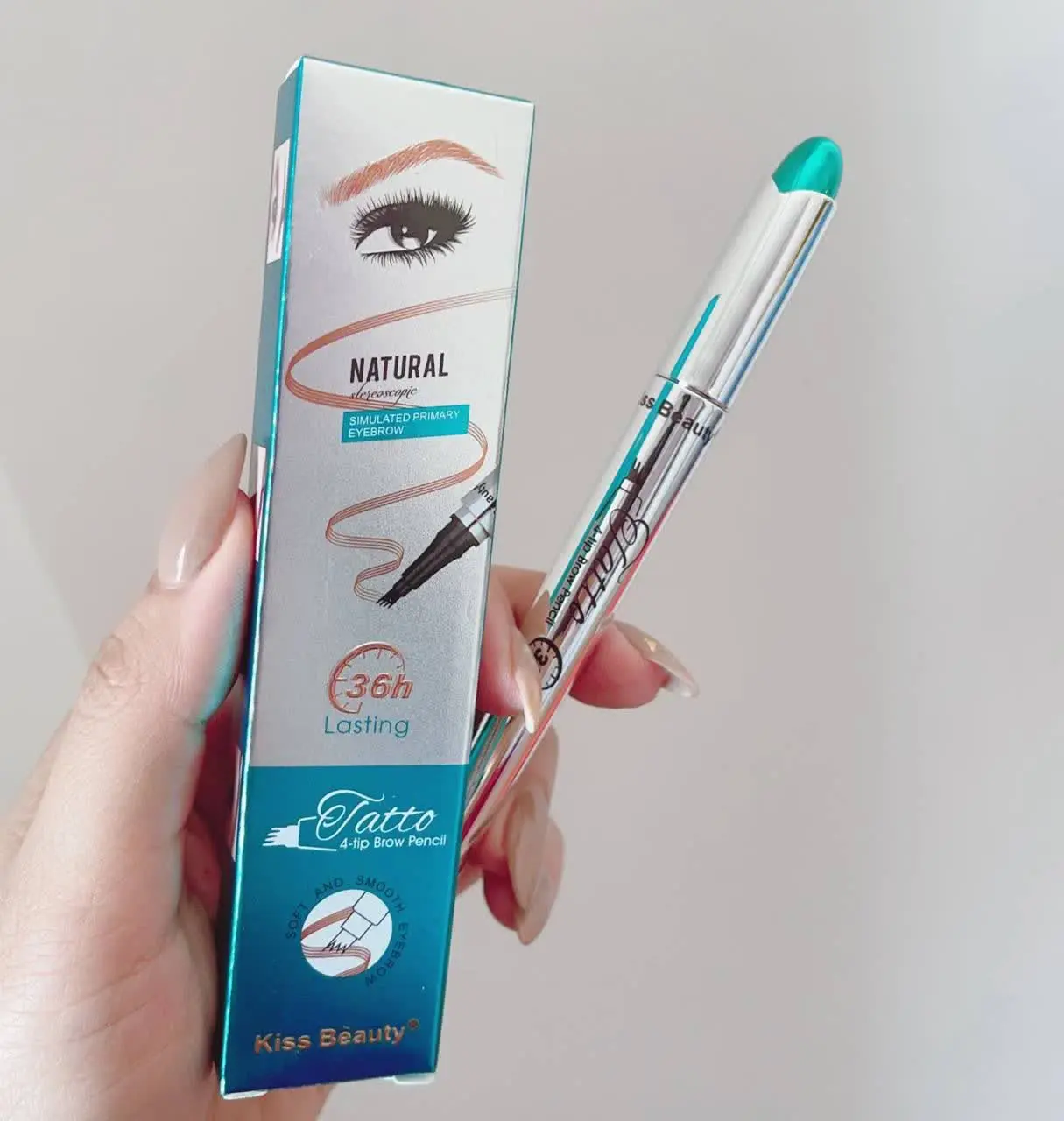 🧕🏻خانومایی ک میخان ابرو‌های پر پشتی داشته باشن 😍💃🏻💃🏻✨
