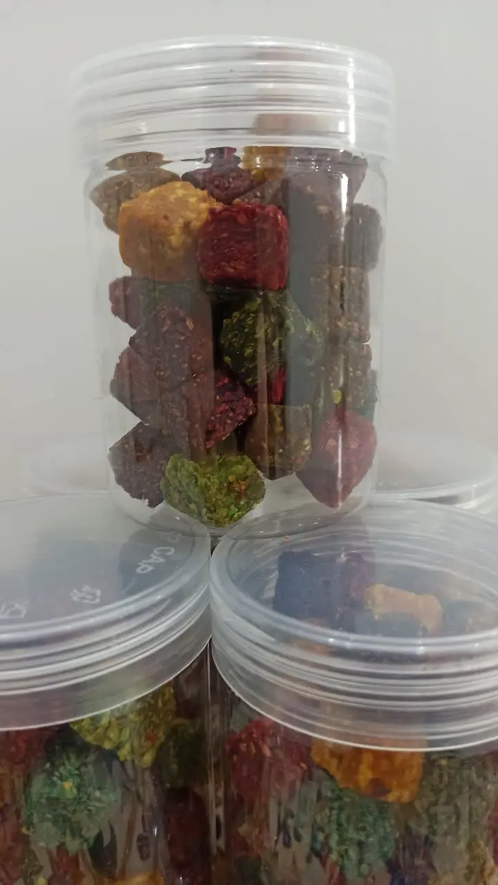 با حبه میوه مخلوط 
