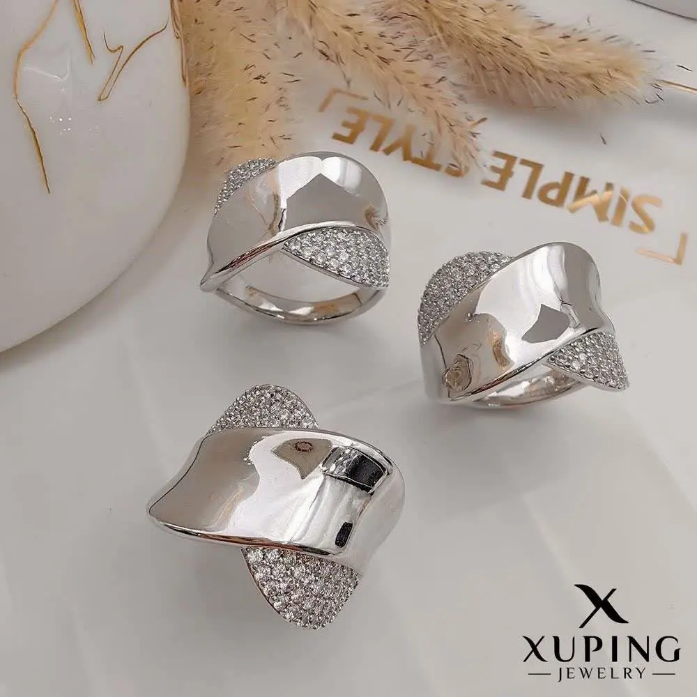 ⚜ انگشتر نگین دار سیلور طرح...