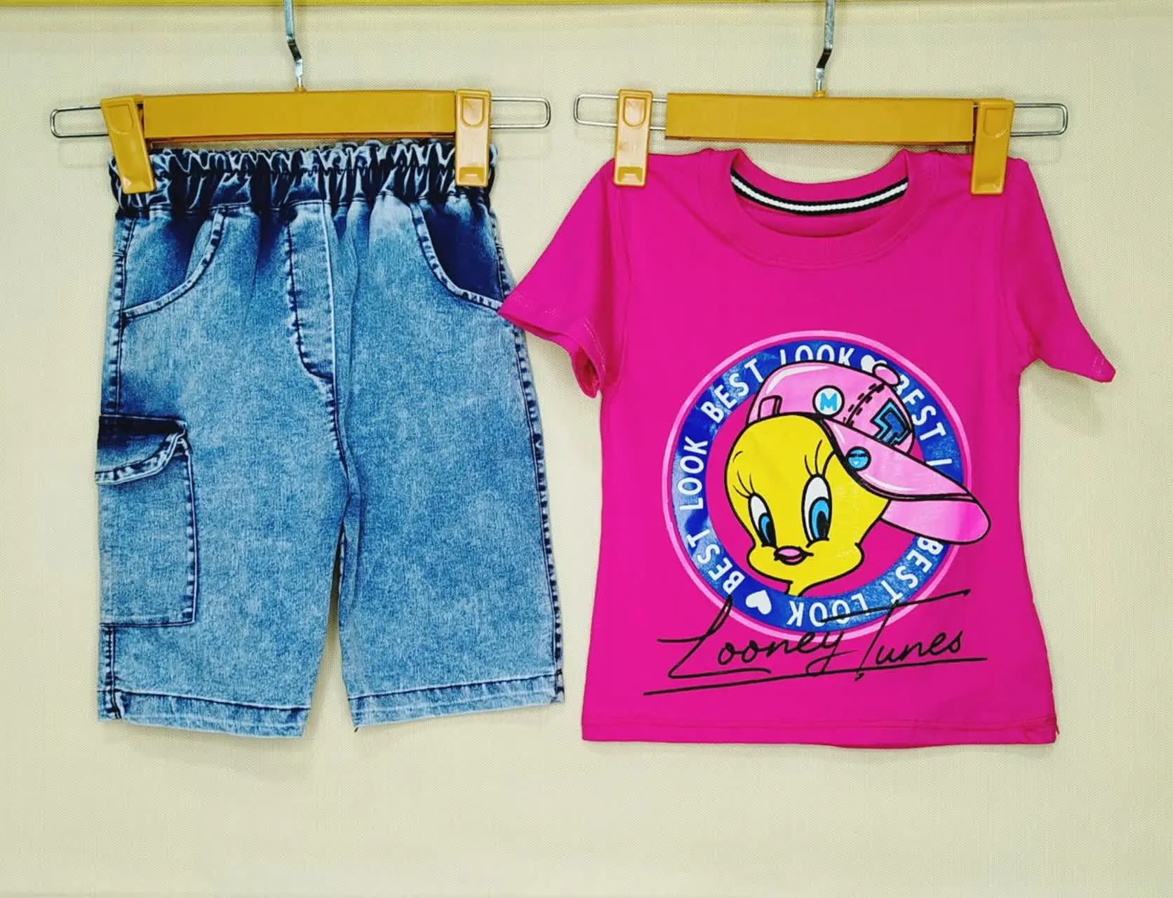 تیشرت شلوارک جین محبوب تویی...