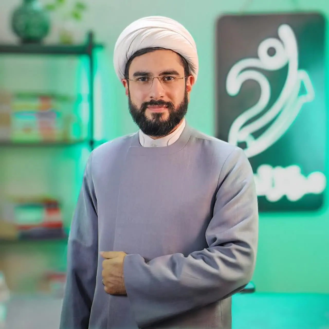 روح الله یعقوبی|رشد شخصیت 